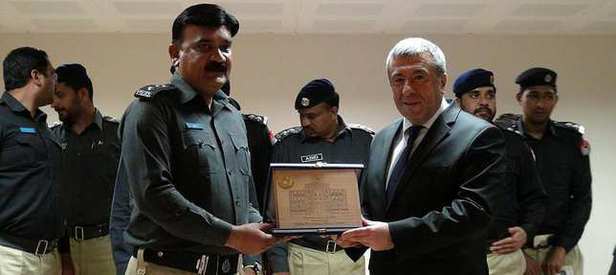 ’Çevik Kuvvet’ten 39 Pakistanlı polise sertifika