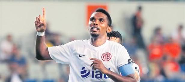 Cimbom Eto’o’ya para arıyor