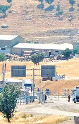 Paralel polisten teröriste yeşil ışık
