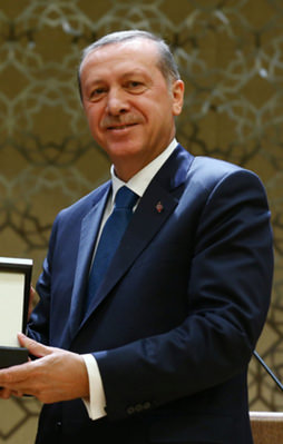 Alatlı: Delikanlı bir sese ihtiyacımız vardı