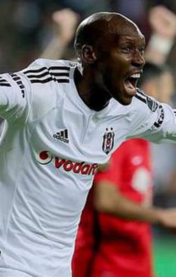 Atiba'nın yerine dünya yıldızı geliyor