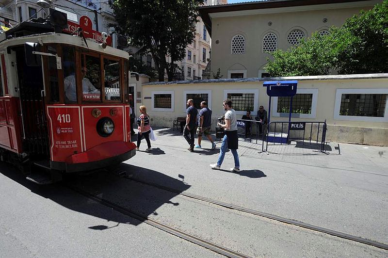 İstiklal Caddesi’nde yeni tarz güvenlik-1