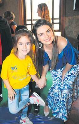 Minikleri güldürdü