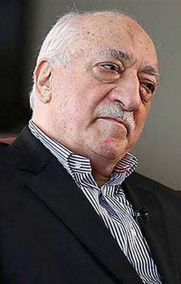 FETÖ 'gönüllü' CIA ajanı oldu