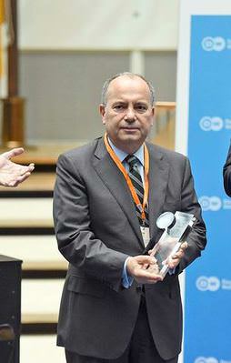 Almanlar Doğan medyasını ödüllendirdi