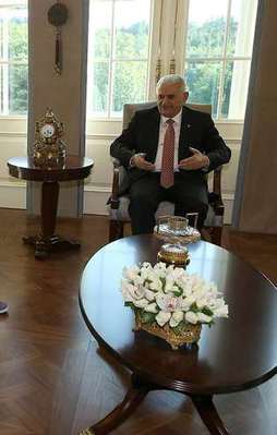 Başbakan Yıldırım TEOG şampiyonlarını kabul etti