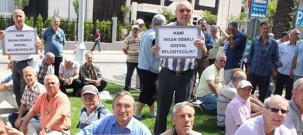 İzmir'de paso eylemi