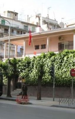 Selanik Başkonsolosluğu’na molotoflu saldırı