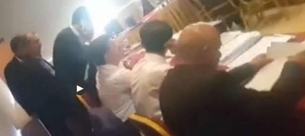 MHP Kongresi’nde şok görüntü!