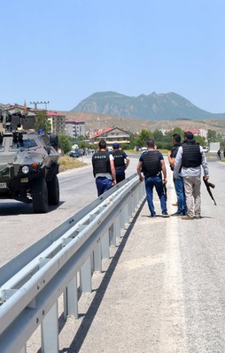 Hainler polise saldırdığına pişman oldu