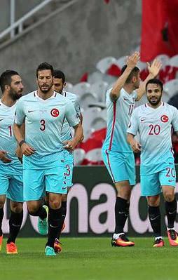 Milli Takımımız EURO 2016'ya veda etti