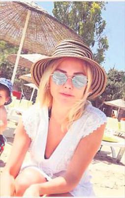 Eymen oyun Ece poz derdin de