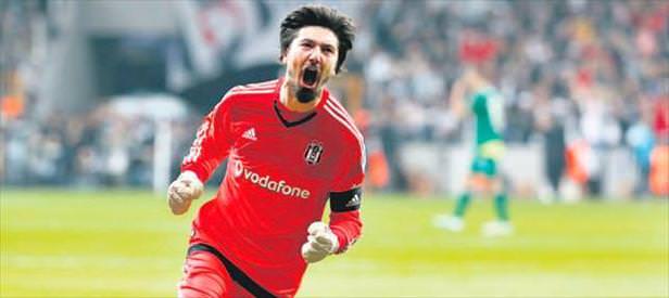 Beşiktaş’ta kaleciler cepleri fena yakacak