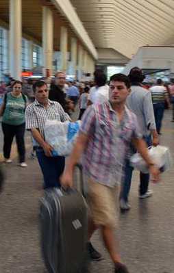 Biletler tükendi, 10 bin ek sefer konacak