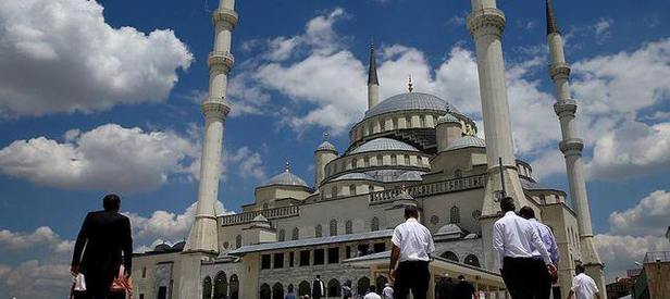Ramazanda itikaf günleri başladı