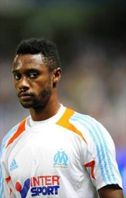 Fener N’Koulou’yu bitirmek üzere