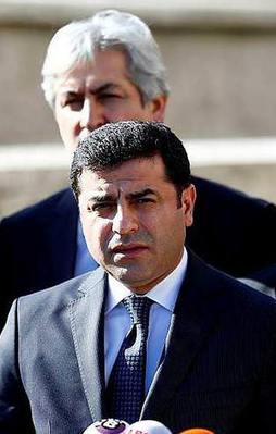 HDP'de belediye paniği