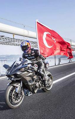 Sofuoğlu rüzgar gibi geçti