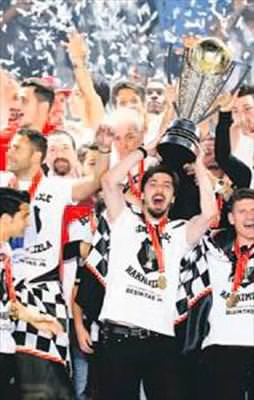 Beşiktaş ilk özel maçını Al Hilal’le yapacak