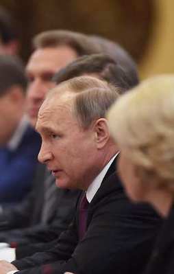 AB Rusya'ya ekonomik yaptırımı uzattı