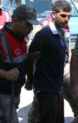 Türkiye'ye girmeye çalışırken yakalandı