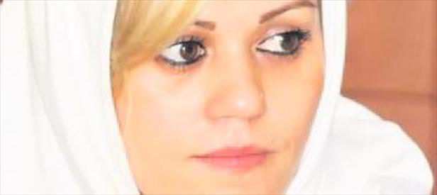 Aşkı buldu Müslüman oldu