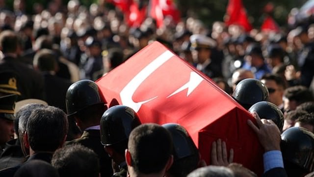 Hakkari ve Mardin'de 6 asker şehit oldu