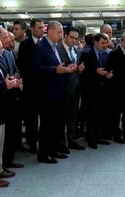 Cumhurbaşkanı Erdoğan Atatürk Havalimanı'nda