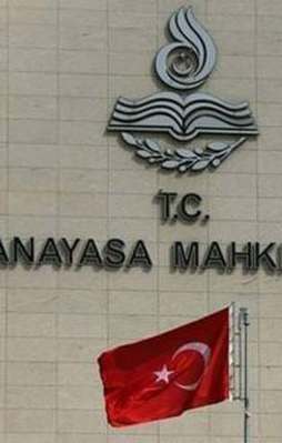 Ezanı şikayet eden şahsa AYM'den cevap