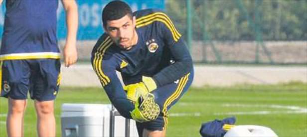 Fabiano 1 yıl daha Sarı-Lacivert