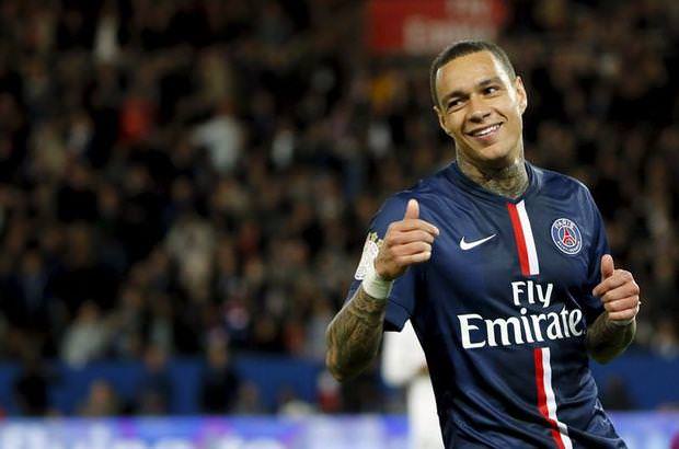 Van Der Wiel geliyor