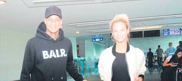 Gregory Van der Wiel İstanbul’a geldi