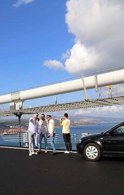 Köprüde selfie pahalıya patladı