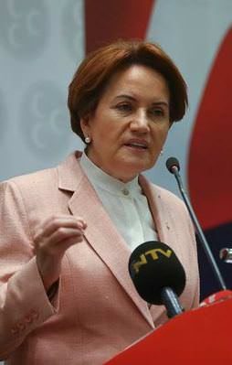 Akşener geri adım attı