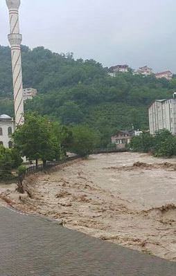 Ordu'daki sel felaketi 2 can aldı