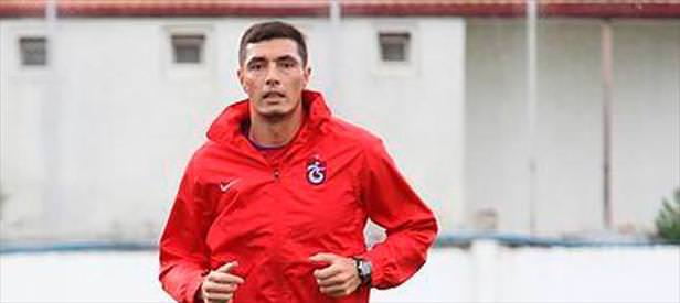 Sporting Cardozo için frene bastı!