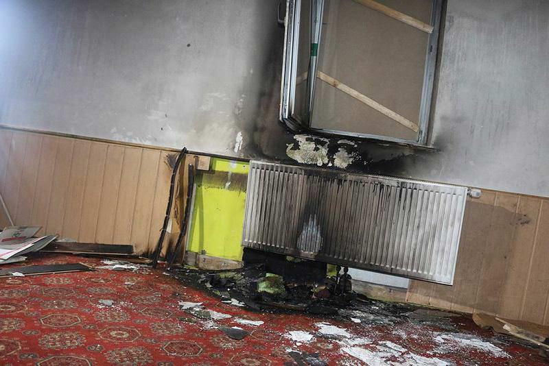 Avusturya'da camiye alçak saldırı