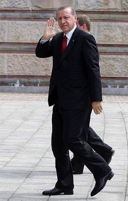 Erdoğan'dan Şeren ailesine taziye telefonu