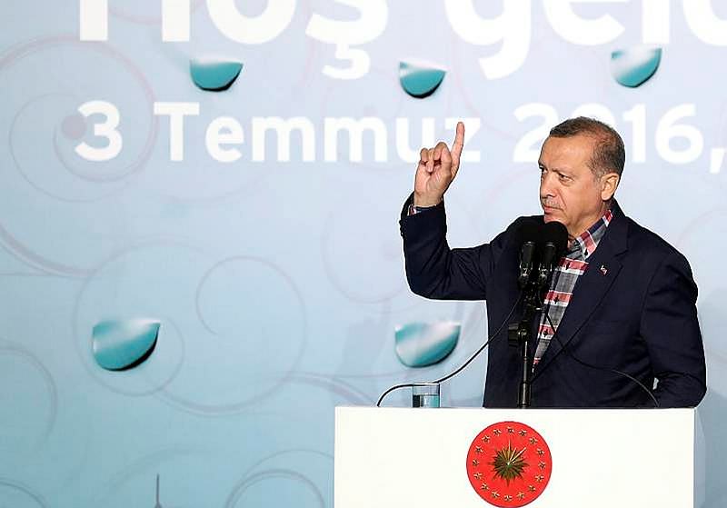 'Buldukları ilk fırsatta Erdoğan'ı sattılar'