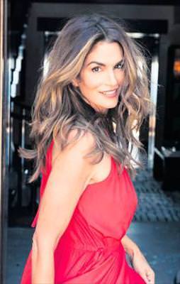 Cindy görünümlü şahin