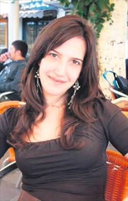 Öldüğüyle kaldı