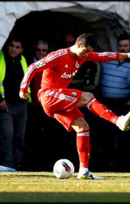 Şimdiye dek topukla atılmış en fantastik goller!