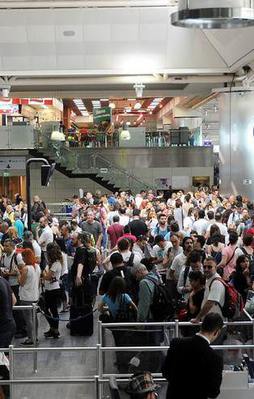 Kaos lobisine rağmen rekor