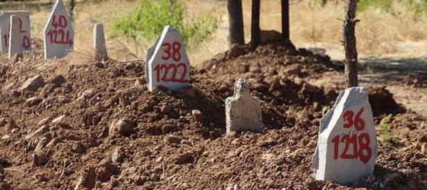 56 PKK’lı hain kimsesizler mezarlığına gömüldü
