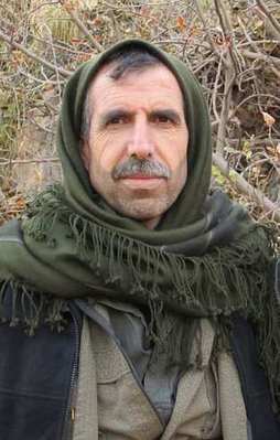 Bahoz Erdal bombaya oturmuş