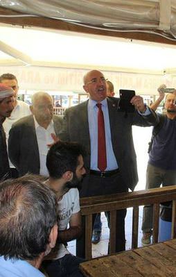 CHP'li vekillere sert tepki