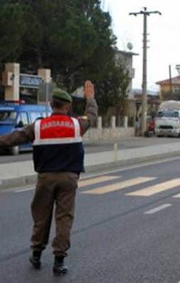 Diyarbakır’da "bombalı araç" alarmı!