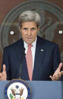 Kerry'den Johnson'a tebrik telefonu