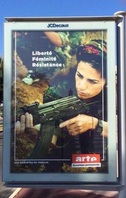 O caddede PKK'nın reklamını yapıyorlardı