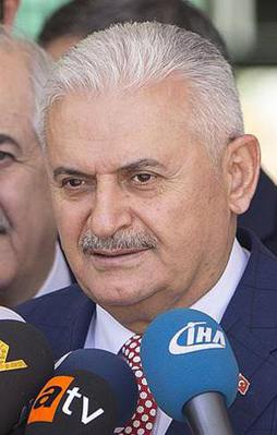 Fransa için bayraklar yarıya inecek